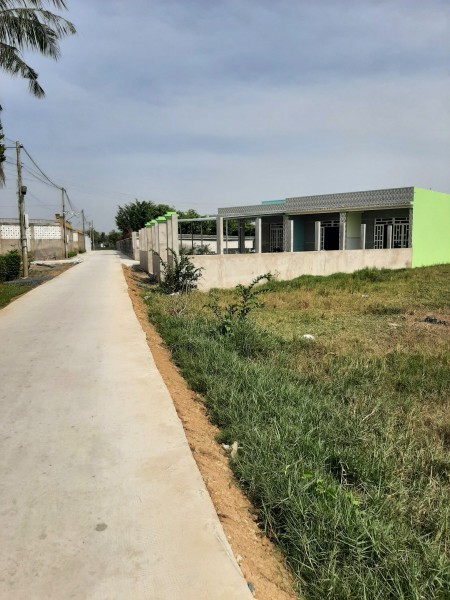 Ông Anh Cần Bán Lô Đất 500m2 SIÊU ĐẸP, Phước Lý, Long An, giáp ranh HCM
