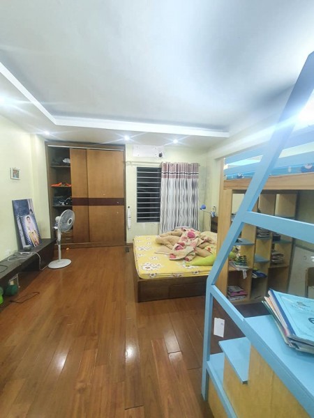 Đi đến slide 4
