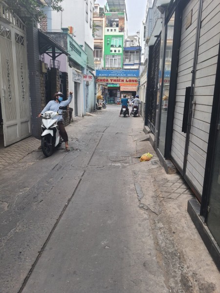 Nhà Mới Xây Hẻm 56 Thích Quảng Đức Phú Nhuận DT42m2 Chào 5 Tỷ 8