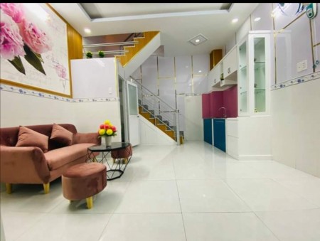 Cần bán nhà Riêng Quận 10, Tô Hiến Thành , 36m2 4.6 tỷ
