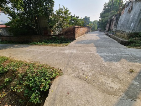 BÁN GẤP TRONG 1 TUẦN MẢNH 623M CÓ 400M ĐẤT Ở TẠI ĐÔNG XUÂN QUỐC OAI