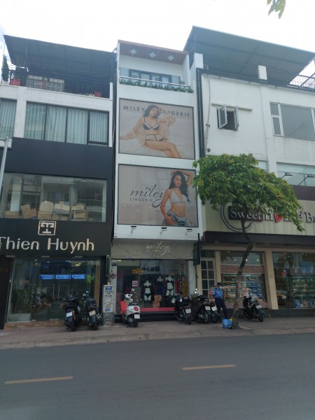 Bán nhà MT Sư Vạn Hạnh, Quận 10 gần 3/2, DT: 4,2x13m trệt 2 lầu, HĐT: 45tr/th, giá 15,8 tỷ TL