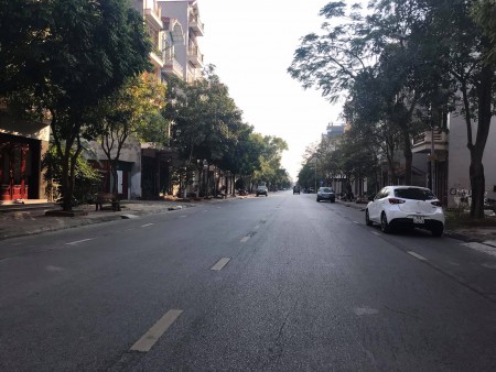 Đi đến slide 10