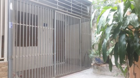Chính chủ cho thuê nhà cấp 4 cổng riêng độc lập tại Nguyễn Trãi, Thanh Xuân