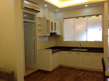 Cho thuê chung cư 17T3 Trung Hòa Nhân Chính 3 ngủ full 14.5 triệu. Lh 0377983070