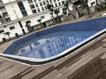 Bán rẻ nhất tòa E3 căn 105m2, 3 ngủ, 2 ban công full đồ, vào ở luôn