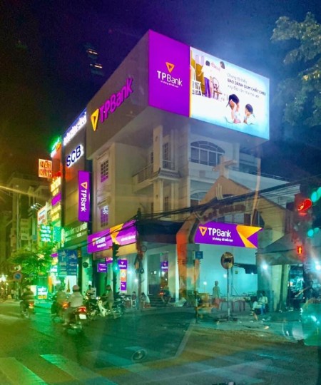 Bán gấp nhà 2 mặt tiền kinh doanh Trường Chinh 9.6x14m, 2 lầu, giá 29.5 tỷ