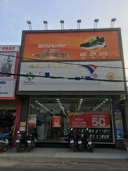 MT vỉa hè rộng đ.Bùi Hữu Nghĩa _ ngang 7m tiện kd