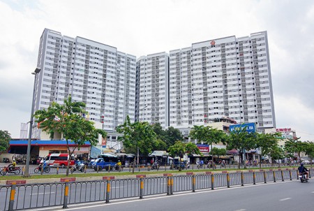Căn hộ Moonlight Boulevard full nội thất 100% view Quận 1, dt 72m2, 2 pn, giá thương lượng