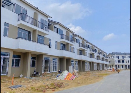 SIÊU PHẨM ROYAL PARK KHU C VIEW KHÁCH SẠN VÀ CHUNG CƯ GIÁ CHỈ 2,7xTỶ BAO THUẾ