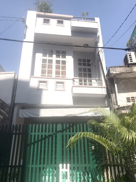 Nhà HXH 2lầu gần mặt tiền Âu Dương Lân Phường 3 Quận 8 - Ms Thùy 0933083116