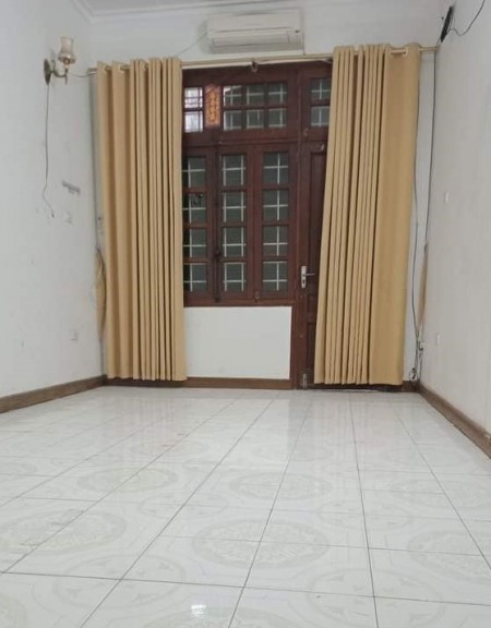 Nhà khu phân lô, đường Tam Trinh, 50m2, giá 6,5 tỷ
