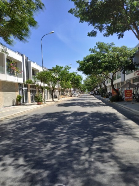Bán lô đất khu FPT city, Đà Nẵng. Gần sông siêu đẹp