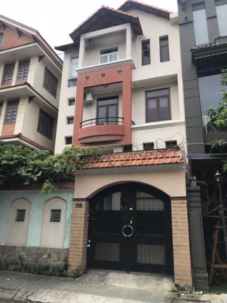 Biệt thự đẹp giá tốt đường CÙ LAO 8x18 giá 40 triệu/tháng
