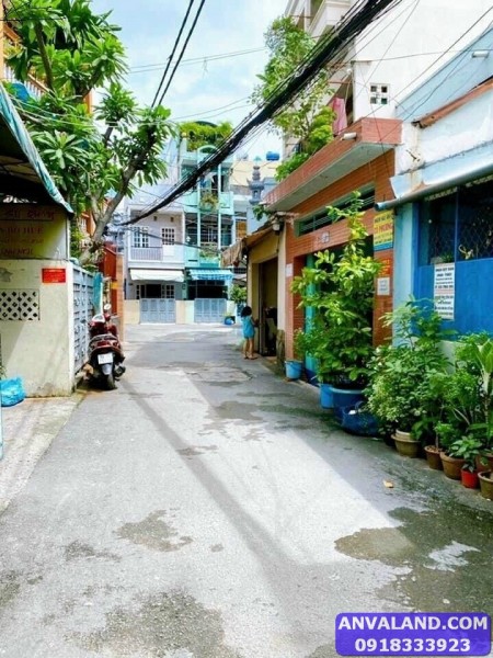 Bán nhà Hẻm thẳng rộng, Hòa Hưng, Phường 13, Quận 10, 108m2, 4 Tầng, giá 3 tỷ 5