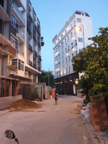 Bán nhà chinh chủ Nguyễn Tư nghiêm, Bình Trưng Tây, Q2, 6 tầng, nhỉnh 15tỷ.