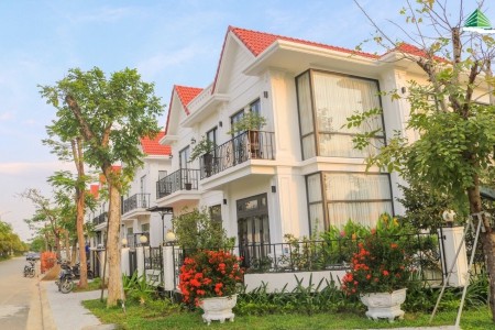 Chỉ 3,29 Tỷ. Sở Hữu Ngay Nhà 2 Tầng Royal Park Đẹp Lung Linh - Rinh Ngay Đón Tết
