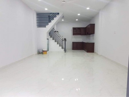 Bùi Thế Mỹ 49m2 3 tầng 4.5 x11m 4.98 tỷ Phường 10 Tân Bình