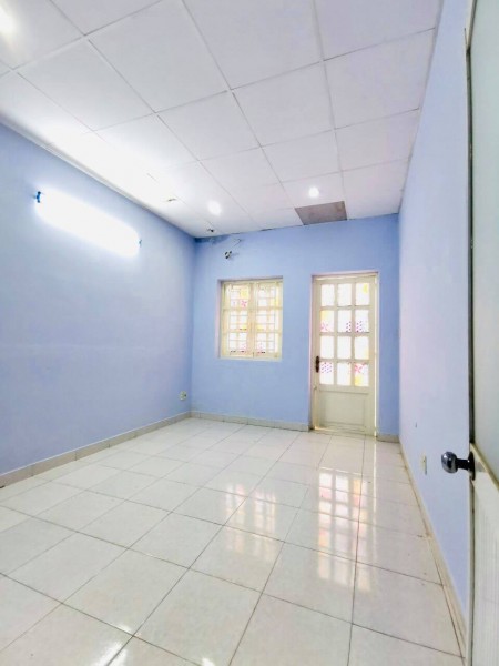 Chủ kẹt bán gấp nhà HXH Duy Tân 2 tầng 55m, vào ở ngay, giá chỉ 3 tỷ hơn