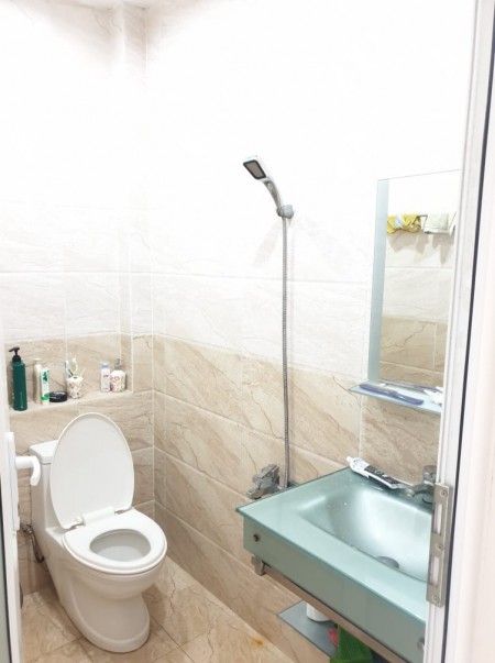 Nhà Tan Phú HXH Hòa Bình 80m2, 9PN, chỉ 7.7 tỷ
