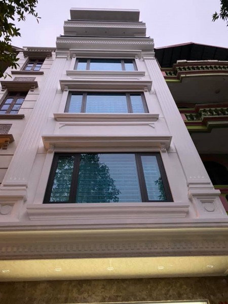 MẶT PHỐ TRUNG KÍNH CẦU GIẤY 8 TẦNG THANG MÁY KINH DOANH 60TR DT 80M2 GIÁ 25,8 TỶ