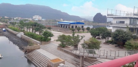 Đi đến slide 8
