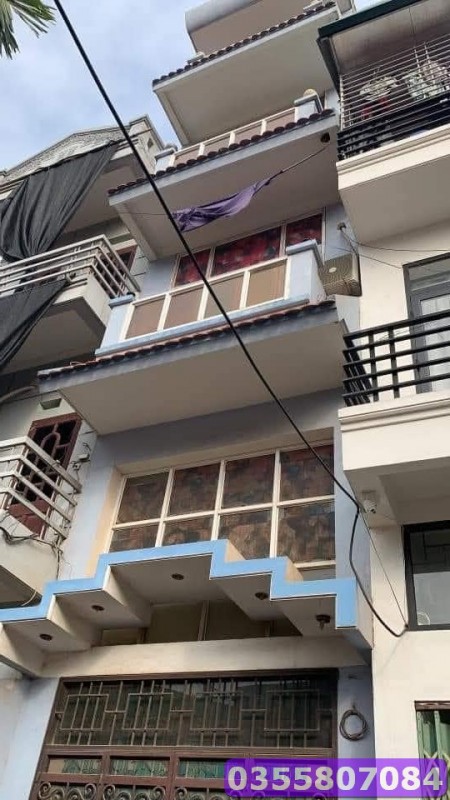 Bán nhà nghỉ Văn La diện tích 40m2, 5 tầng, giá 4,9 tỷ Hà Đông