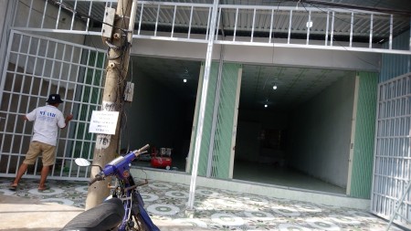 CHÍNH CHỦ CHO THUÊ NHÀ MẶT TIỀN KINH DOANH CHỢ LONG HIỆP