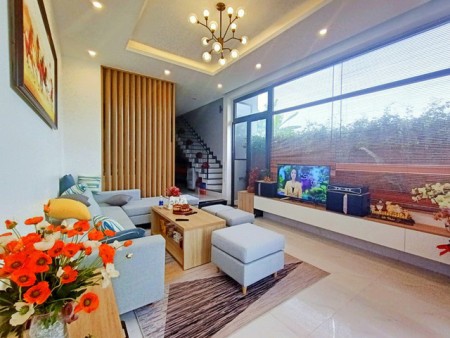 Nhà bán HXH Khuông Việt, Phường Phú Trung, Quận Tân Phú