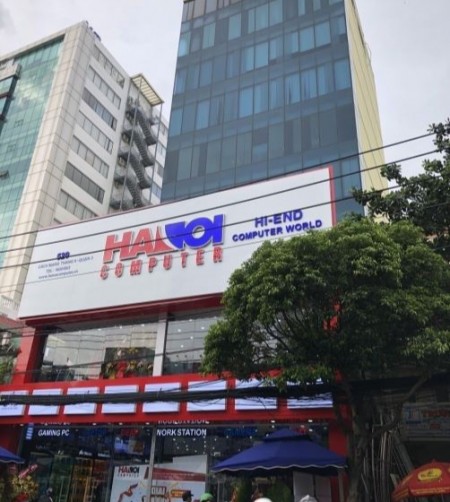 Chính chủ cho thuê văn phòng mặt tiền đường CMT8 - Phường 11 - Quận 03. ( Gần CV Lê Thị Riêng ).