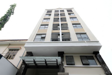 Bán CHDV phố Xuân La 215m2x8T giá 35 tỷ, doanh thu 200tr/tháng