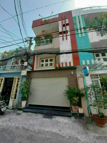 Bán nhà 5.25 tỷ, 4.6mx10m 2 tấm mặt tiền đường Hoàng Văn Hòe, phường Tân Quý, Quận Tân Phú