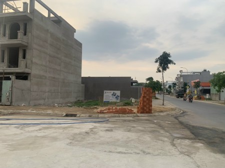 Duy Nhất 1 Lô Đất Nền kế Góc tại trung tâm Q. Bình Chánh Giá tốt nhất thị trường khu vực