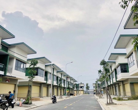 Nhà 120m2 2 tầng mặt tiền vành đai 4 đại học quốc tê Việt Đức