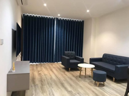 Cho thuê căn hộ full nội thất Northern Diamond Thạch Bàn, DT: 95m2, giá: 13 triệu/tháng LH : 0962015571