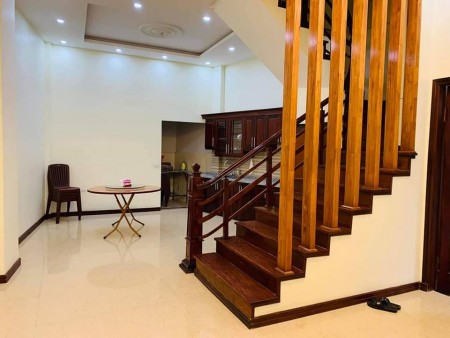 NHÀ MỚI, Ở NGAY - 5M RA ÔTÔ TRÁNH - DỌN VỀ Ở ĐÓN TẾT LUÔN.