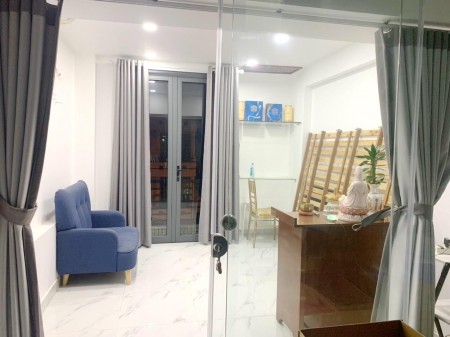 Bán nhà 2 lầu, nở hậu mặt tiền đường Dã Tượng P10 Q8 - Mr Hà 0903772656