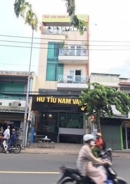 Nhà Mặt Tiền, Số Đường Hồng Hà, 2 lầu khu sân bay