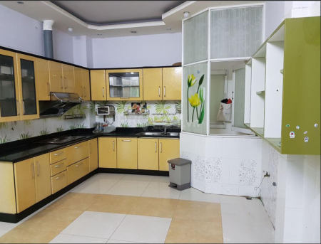 Cho thuê nhà MTNB kinh doanh CHDV 8PN 5WC. P15 Q11. Giá 25tr