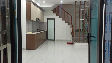 Nhà Vân Canh,Phương Canh gần Trịnh Văn Bô Xây 5 Tầng 3 phòng ngủ giá chỉ 1,97tỷ