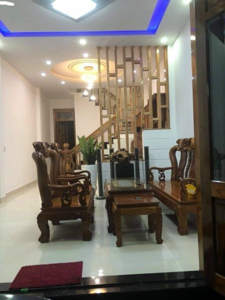 CẦN BÁN NHÀ 2 TẦNG MỚI KENG - TRUNG TÂM TP DỌN VÀO Ở NGAY ‼️ CÁCH BIGC 800M