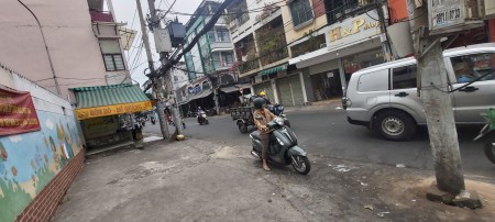 Đi đến slide 4