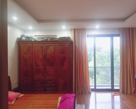 2 MT Ôtô tránh, phân Lô vuông 90m2, Ngắm hồ, phố Kim Đồng – Hoàng Mai