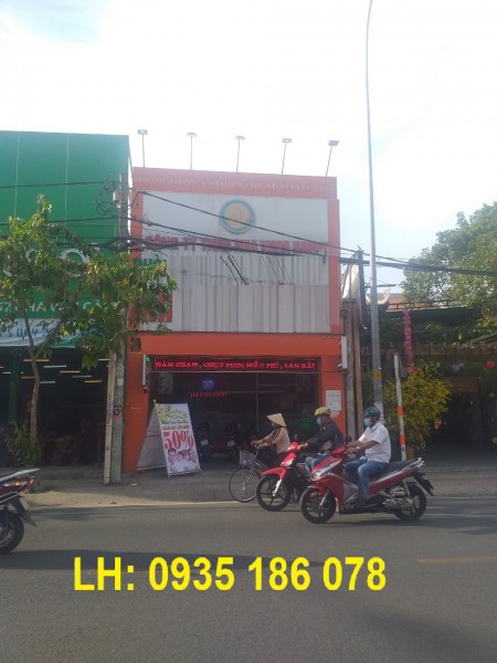 Mặt Bằng Kinh Doanh Quận 1 - 4,3 X 28 - Đề Thám