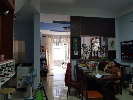 63m2 chỉ 5 tỷ 2 Bán nhà Tân Phú, Kênh Tân Hóa 4.5 x14m