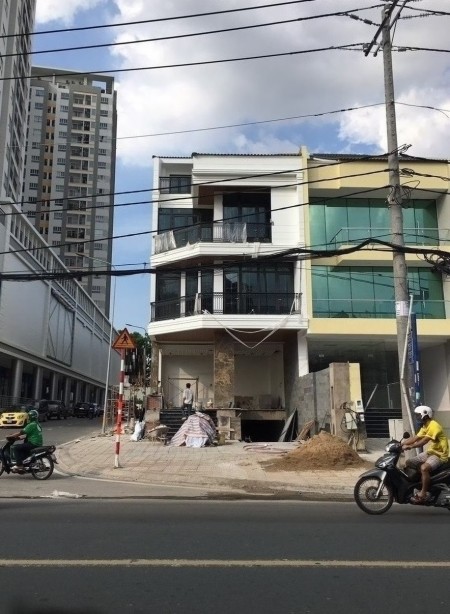 Nhà 2 Mặt Tiền Đường Lê Văn Thịnh, dân đông