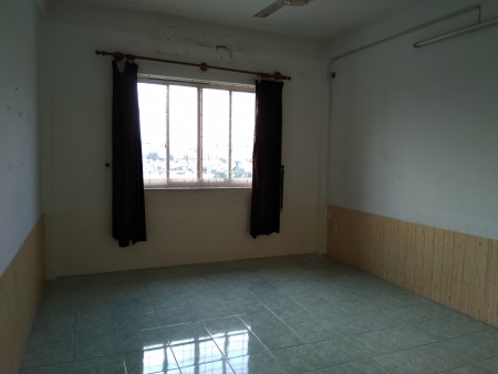 Cho thuê căn hộ 68 m2 chung cư 10A Trận Nhật Duật Phường Tân Định Quận 1 HCM
