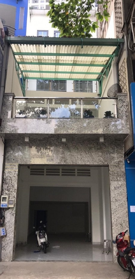 Nhà đẹp đúc 3 tấm MT Lý Thường Kiệt Q10 (5x23) giá 27 tỷ (TL)
