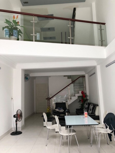 Bán nhà chính chủ, Sư Vạn Hạnh, Phường 10 Quận 10,44m2 ,16.3 tỷ