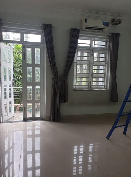 Đi đến slide 8